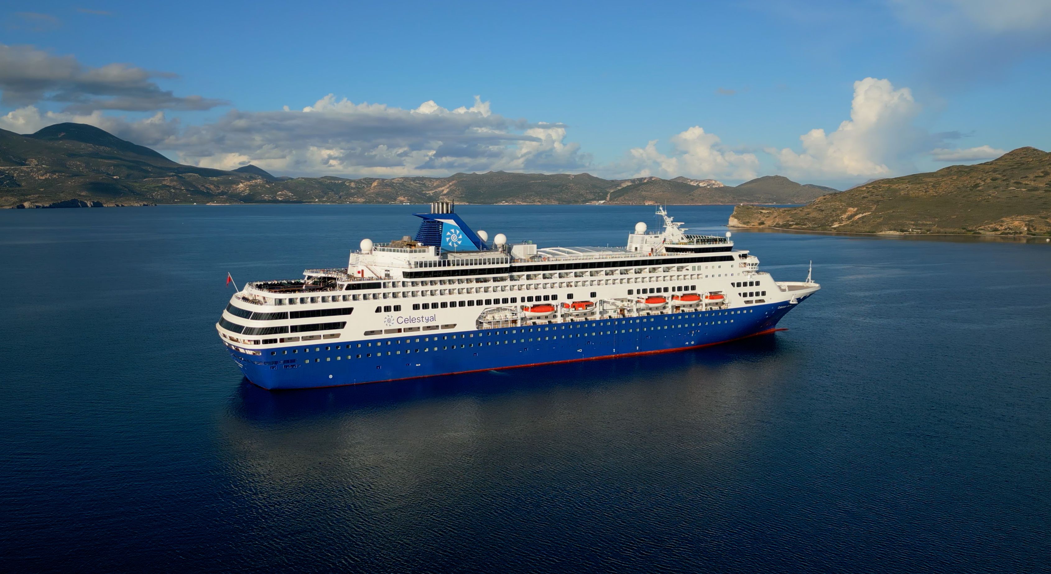 Ειδυλλιακό Αιγαίο από Πειραιά με το Celestyal Journey 