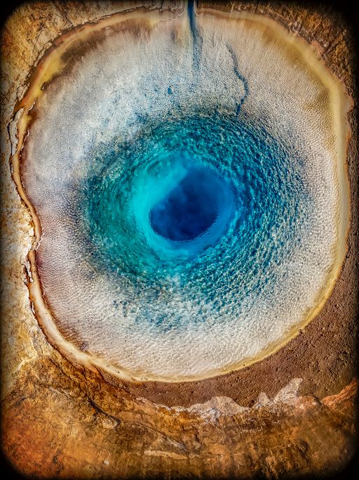 ΙΣΛΑΝΔΙΑ: ΚΑΛΟΚΑΙΡΙ ΣΤΗ ΧΩΡΑ ΤΟΥ ΠΑΓΟΥ & ΤΗΣ ΦΩΤΙΑΣ