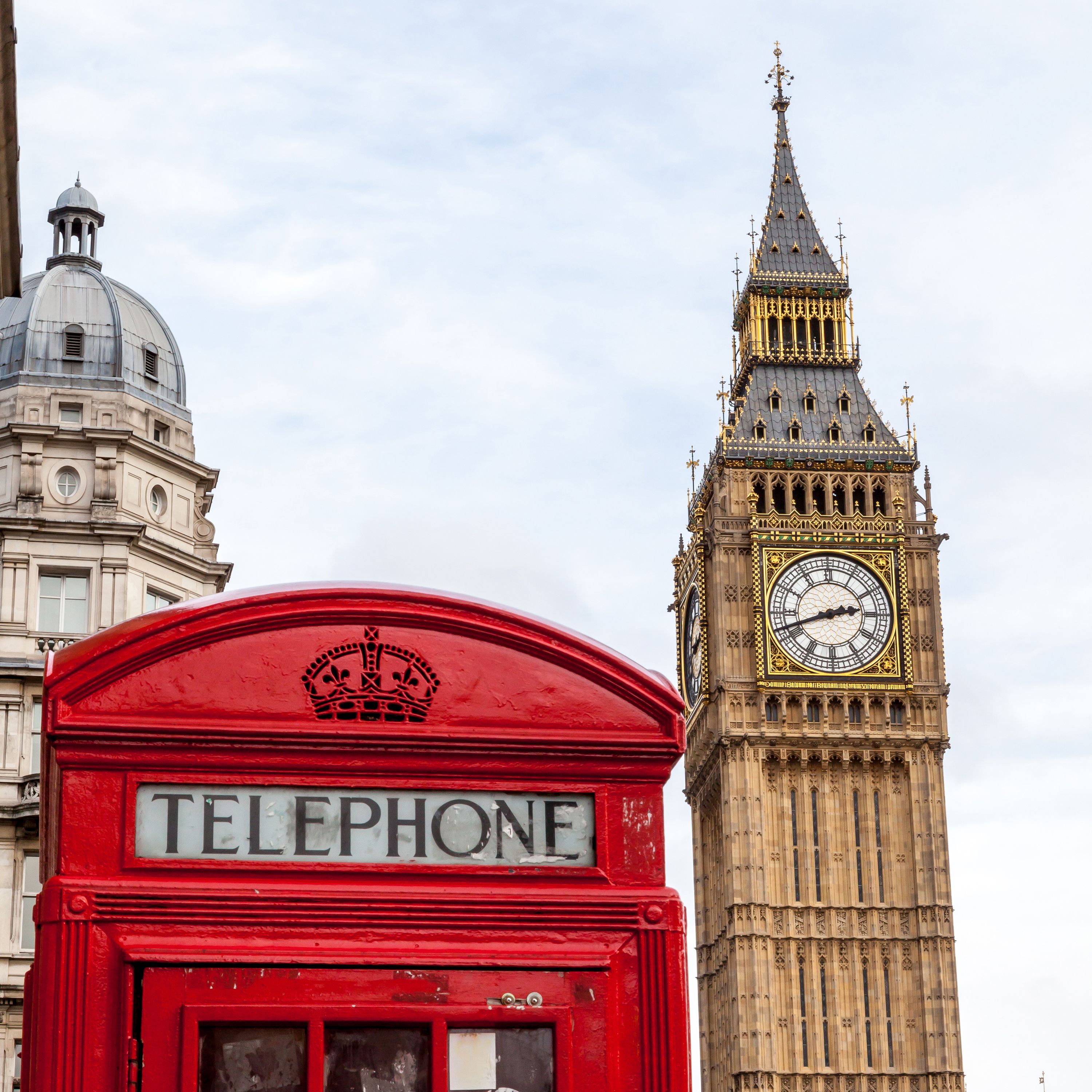 ΑΓ. ΠΝΕΥΜΑΤΟΣ ΣΕ ΛΟΝΔΙΝΟ - ΓΟΥΙΝΣΔΟΡ 
