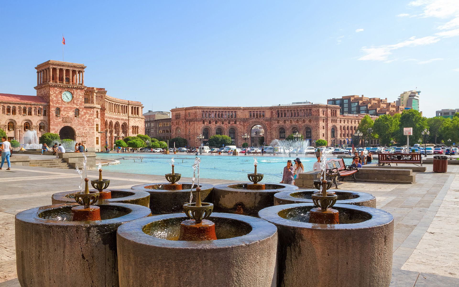 ΕΡΕΒΑΝ, Η ΚΑΡΔΙΑ ΤΟΥ ΚΑΥΚΑΣΟΥ ΧΤΥΠΑ ΕΔΩ!