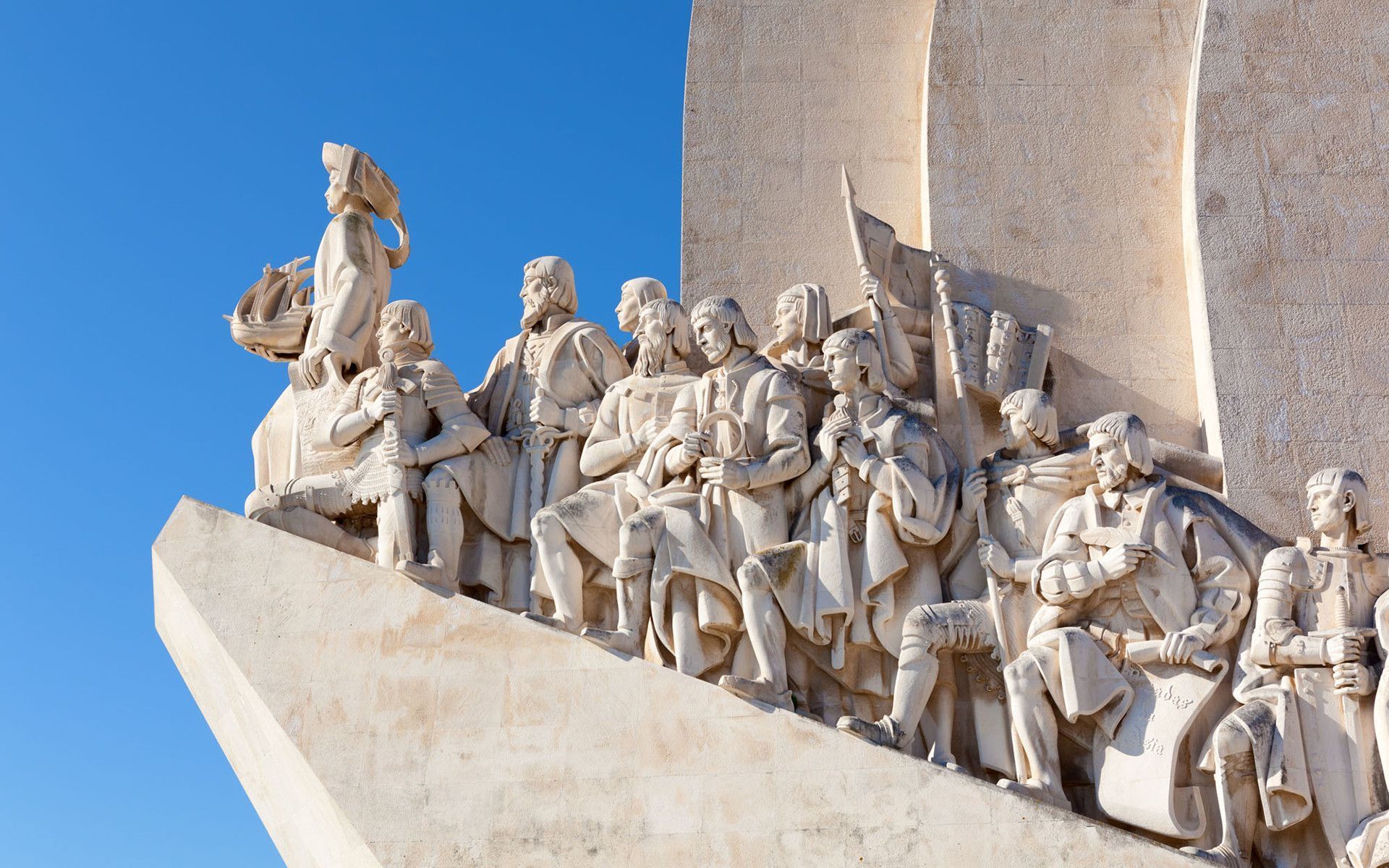 ΚΑΛΟΚΑΙΡΙ ΣΤΟ ΠΑΝΟΡΑΜΑ ΠΟΡΤΟΓΑΛΙΑΣ 